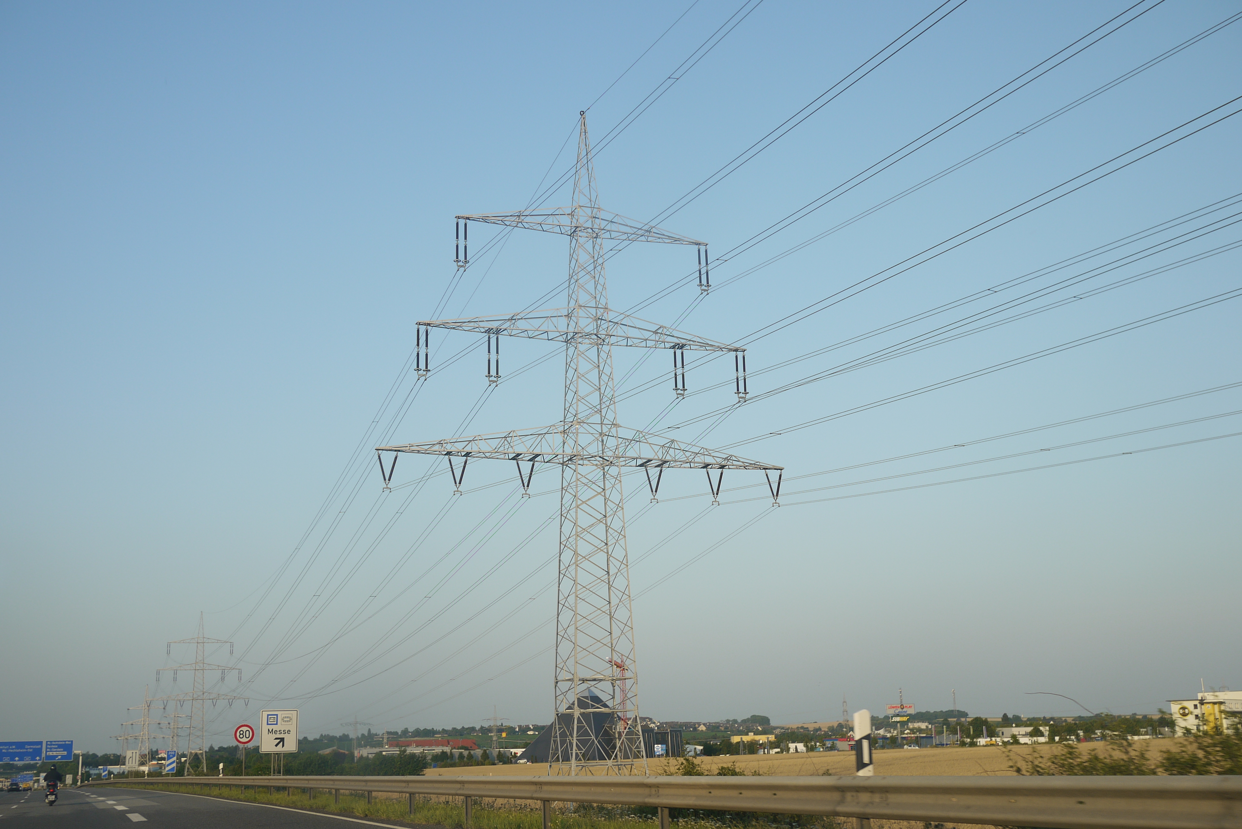 Scheduled Power Cuts to Affect Nea Iraklitsa and Nea Peramos